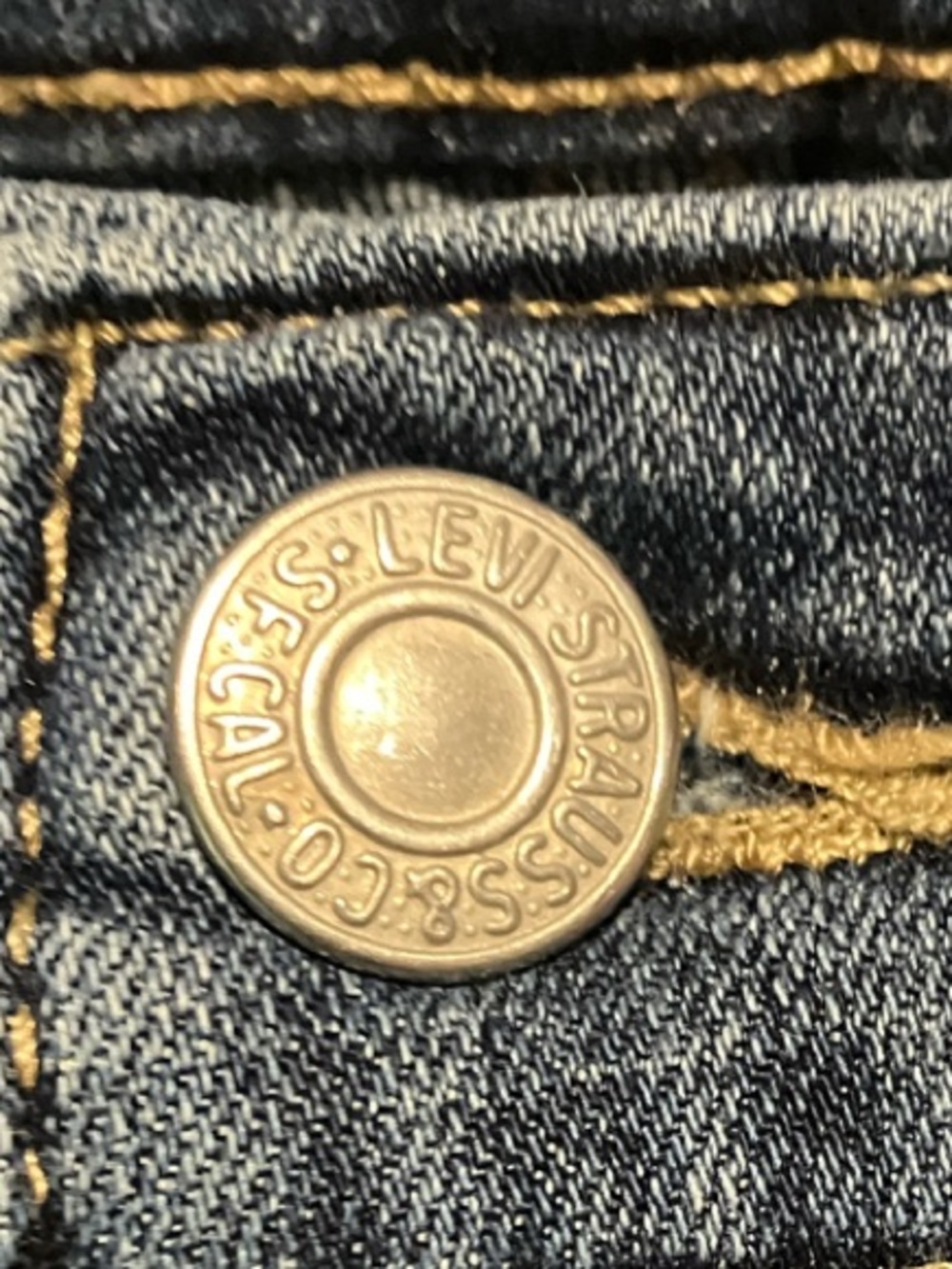 Levi's Women's Dark Blue Boot Cut Jeans - Picture 3 of 13